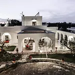 Coppola Di Seta Locorotondo