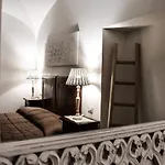 Coppola Di Seta Bed & Breakfast 4*