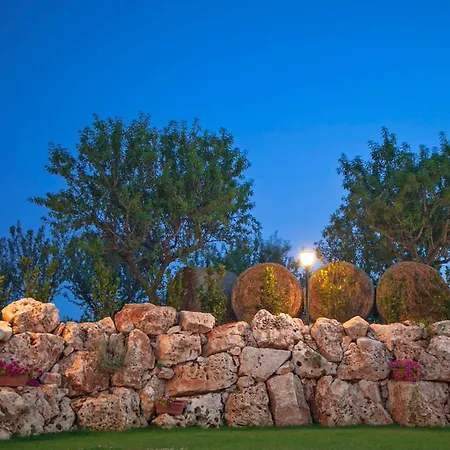 Coppola Di Seta فندق مبيت وإفطار لوكوروتوندو