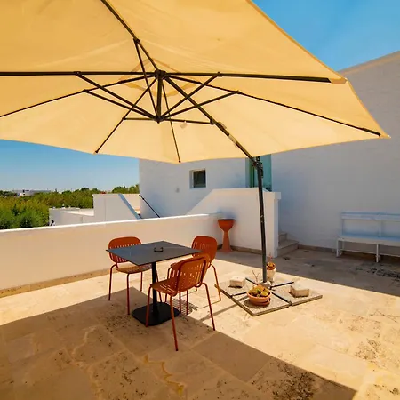 Coppola Di Seta 3* لوكوروتوندو