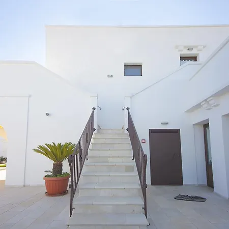 Coppola Di Seta فندق مبيت وإفطار لوكوروتوندو