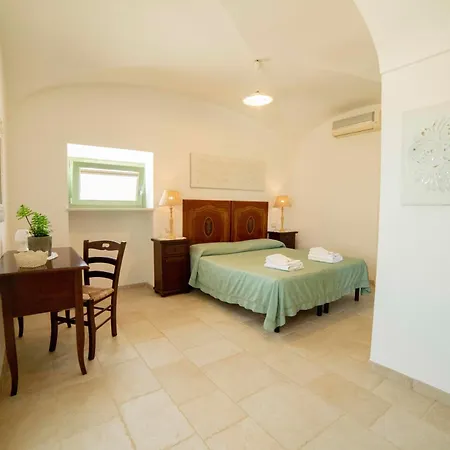 Coppola Di Seta 3* Locorotondo
