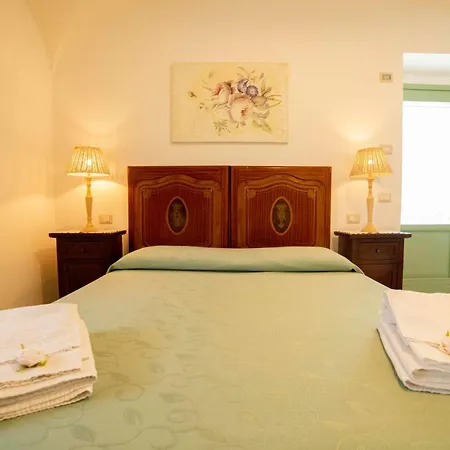 Coppola Di Seta 3* Locorotondo