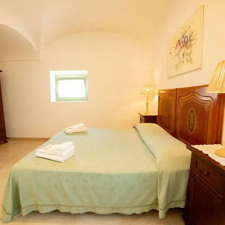 Coppola Di Seta Bed & Breakfast 3*