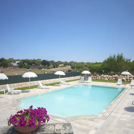 Coppola Di Seta 4* Locorotondo