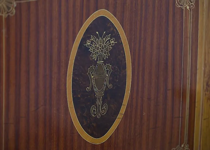 Coppola Di Seta לינה וארוחת בוקר